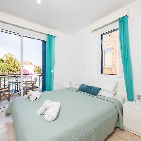 Harbour Maisonette